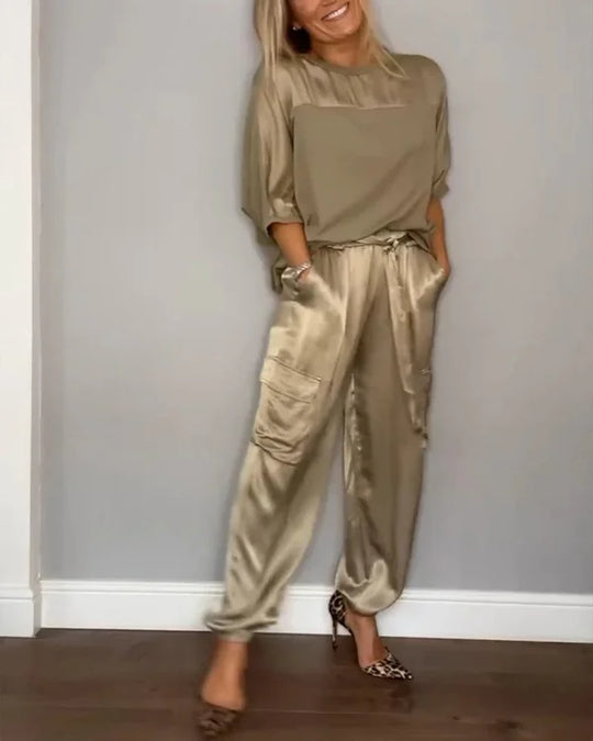 Lucía™ Conjunto de Satén
