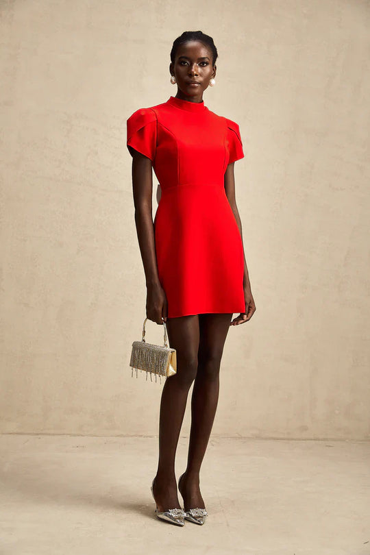 Ana – Vestido mini rojo con mangas pétalo y lazo