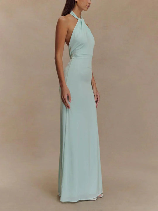 Lilia - Vestido largo ajustado con cuello halter