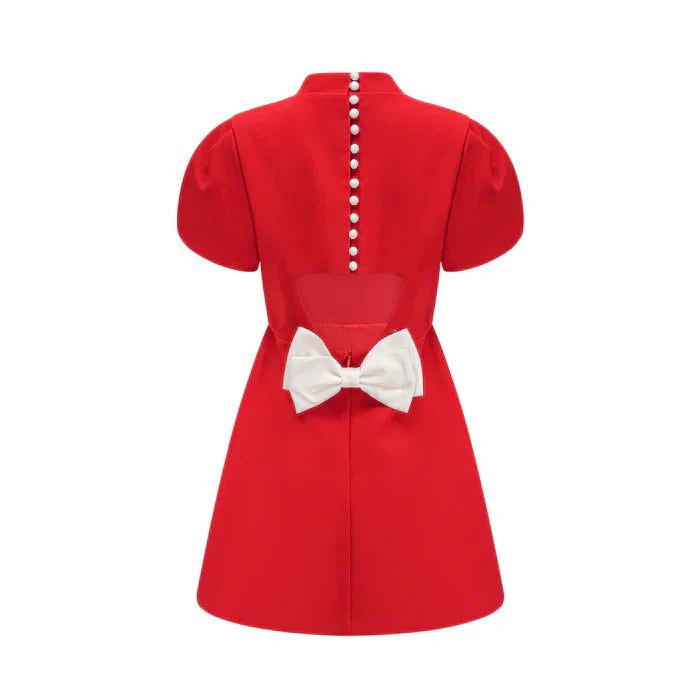 Ana – Vestido mini rojo con mangas pétalo y lazo