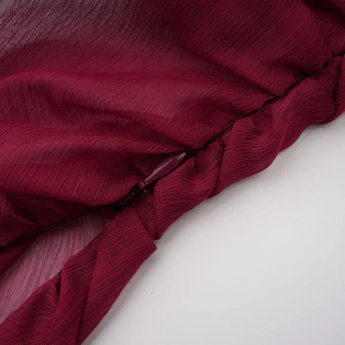 Talía – Vestido mini fruncido asimétrico burdeos