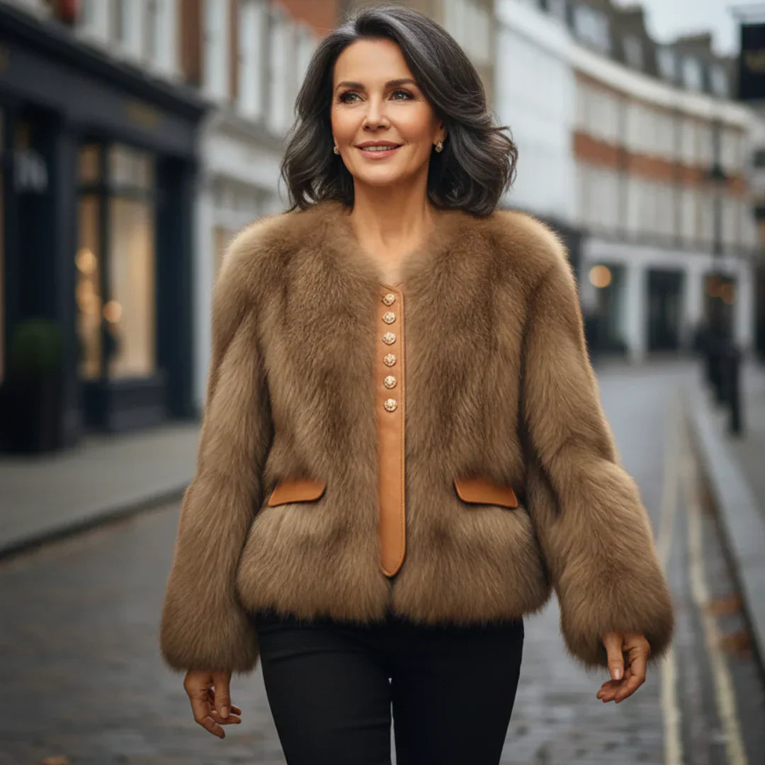 Aurelia - Chaqueta corta efecto piel de zorro