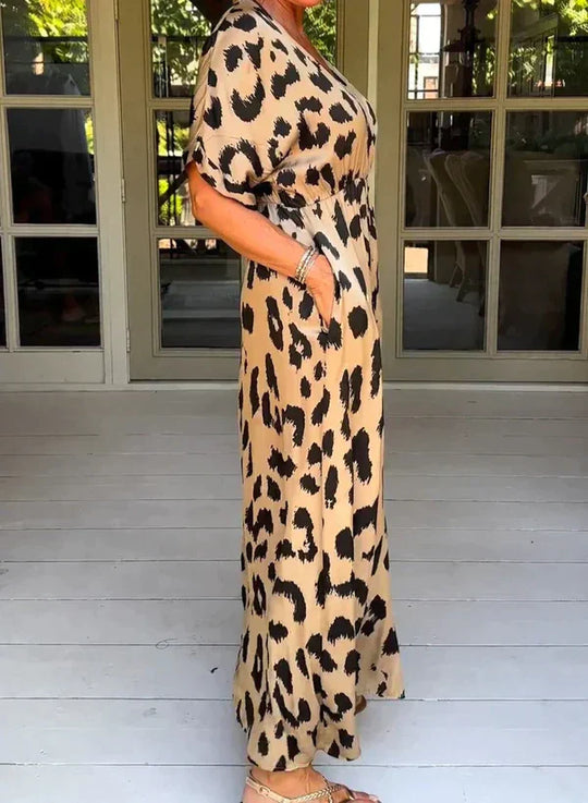 Candela™ | Elegante vestido largo con estampado de leopardo
