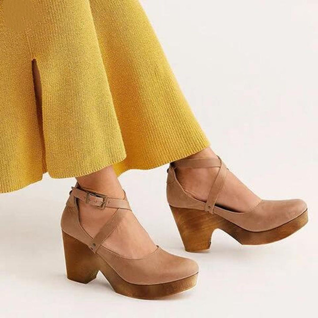 Andrea | Tacones de cuña para damas con correa en el tobillo