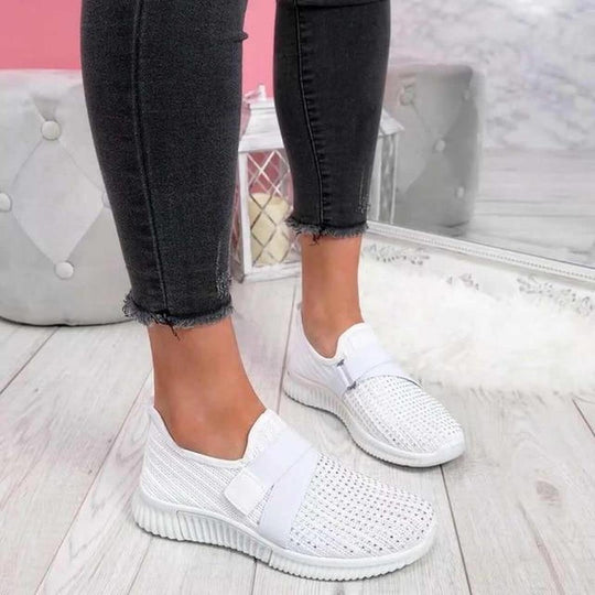 Helga | Zapatillas deportivas de moda para damas con banda elástica