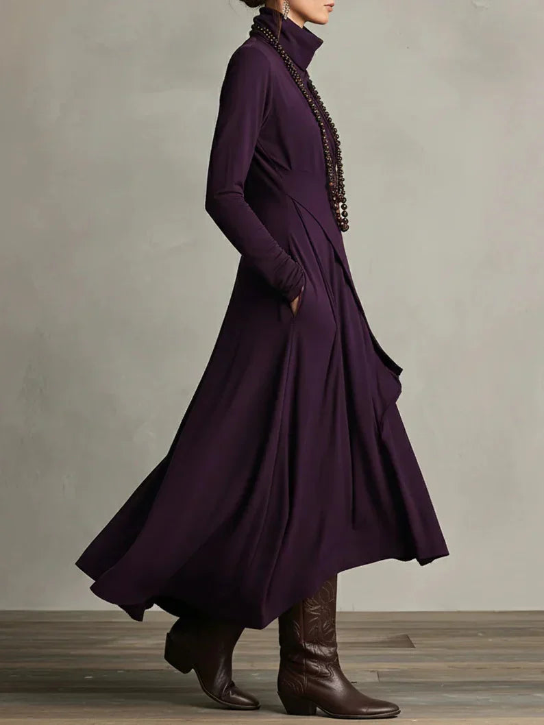 Nerea – Vestido maxi de cuello alto con diseño asimétrico