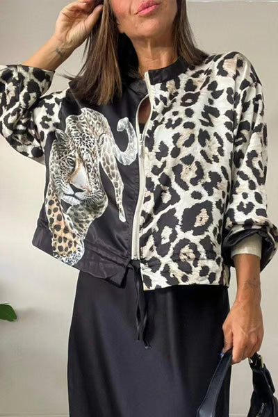 Carmina / Chaqueta bomber con estampado de leopardo