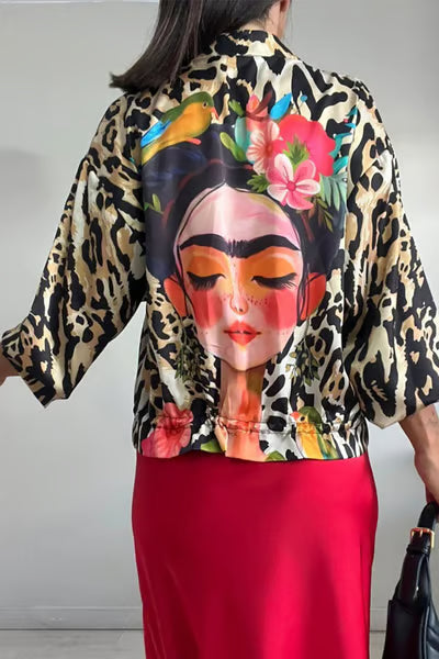Carmina / Chaqueta bomber con estampado de leopardo
