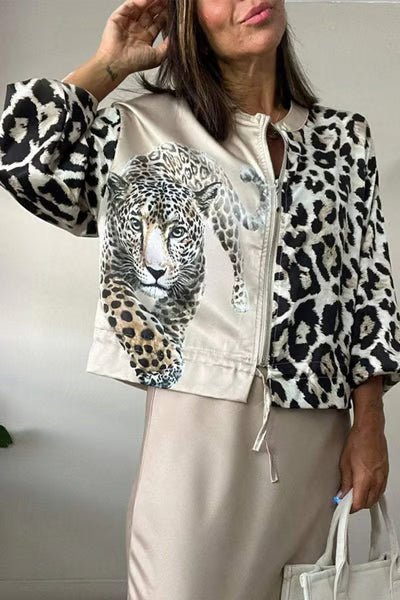 Carmina / Chaqueta bomber con estampado de leopardo