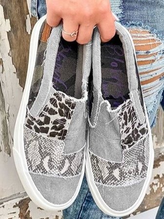 Maria | Zapatillas para damas con corte bajo y diseño de parches