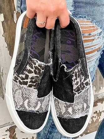 Maria | Zapatillas para damas con corte bajo y diseño de parches