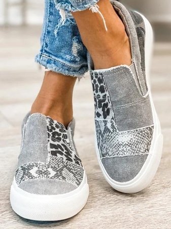 Maria | Zapatillas para damas con corte bajo y diseño de parches
