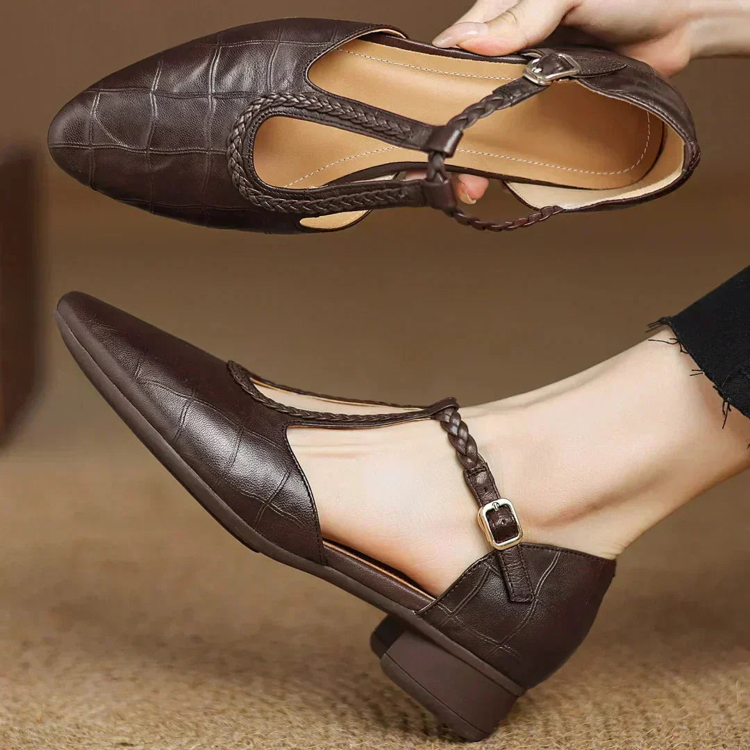 Adriana - Sandalias casuales con hebilla