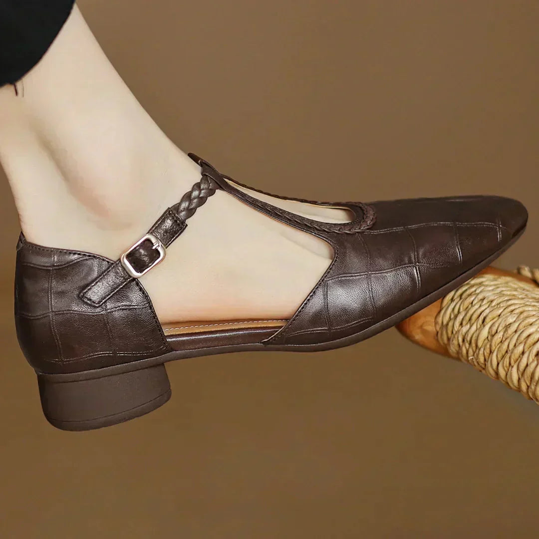 Adriana - Sandalias casuales con hebilla