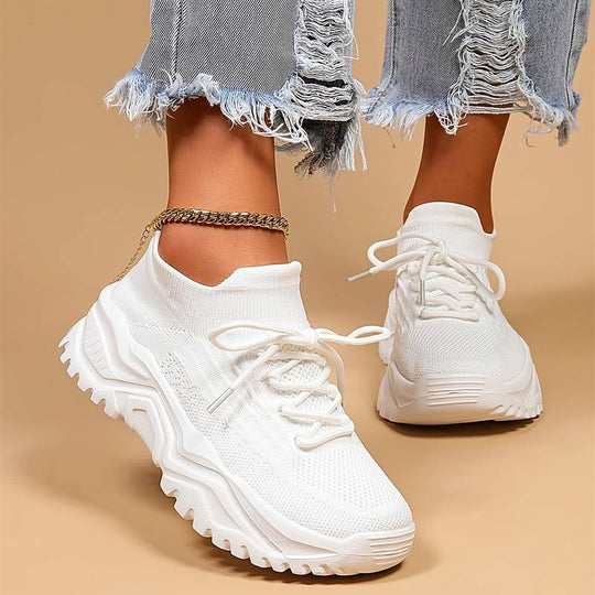 Martina | Zapatillas de mujer modernas con suela gruesa