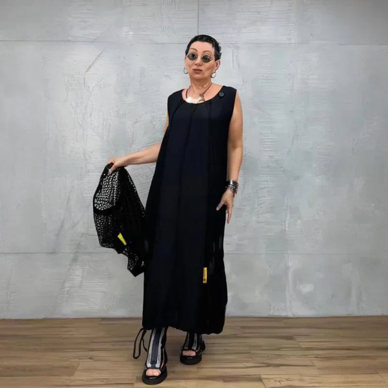 Ava - Conjunto negro de vestido con sobrecamisa calada