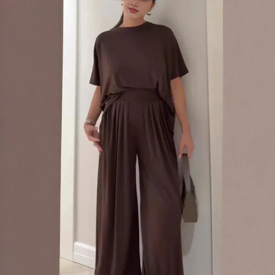 Luma - Conjunto fluido de dos piezas con top liso y pantalón ancho