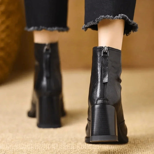 LAS BOTAS OLIVIA